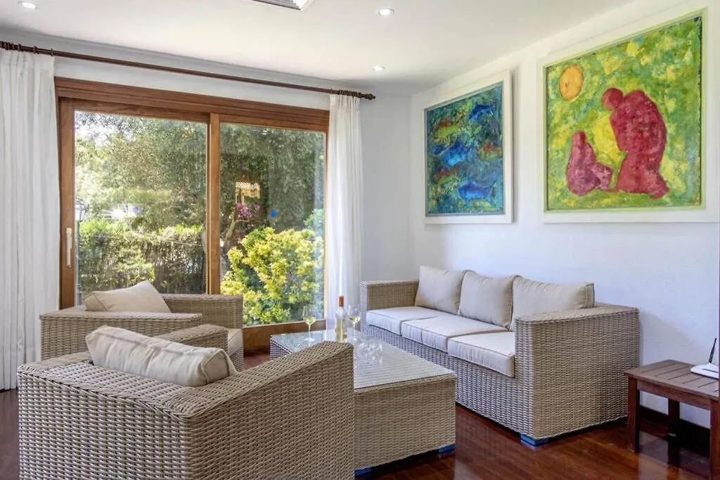 One Of The Most Loved Villa 500M From The Beach By Renthousing Cala de Sant Vicenc Casa vacanze