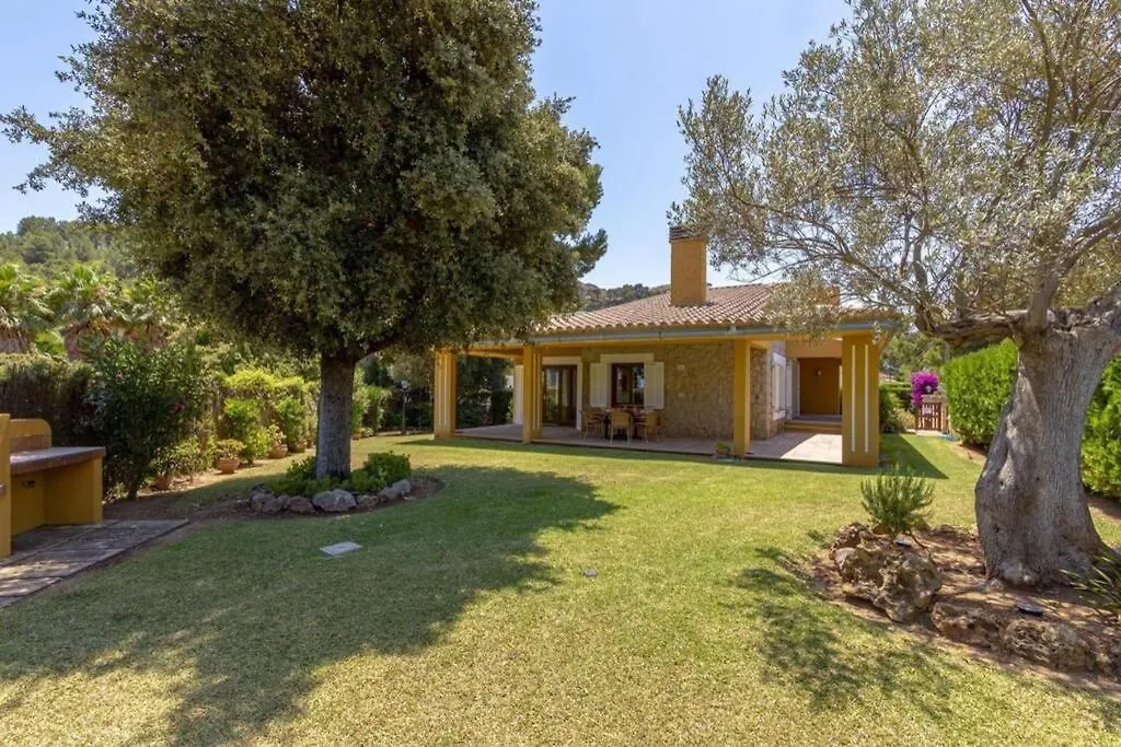 One Of The Most Loved Villa 500M From The Beach By Renthousing Cala de Sant Vicenc