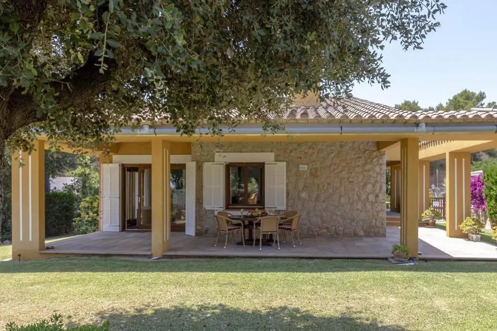 One Of The Most Loved Villa 500M From The Beach By Renthousing Cala de Sant Vicenc Spagna